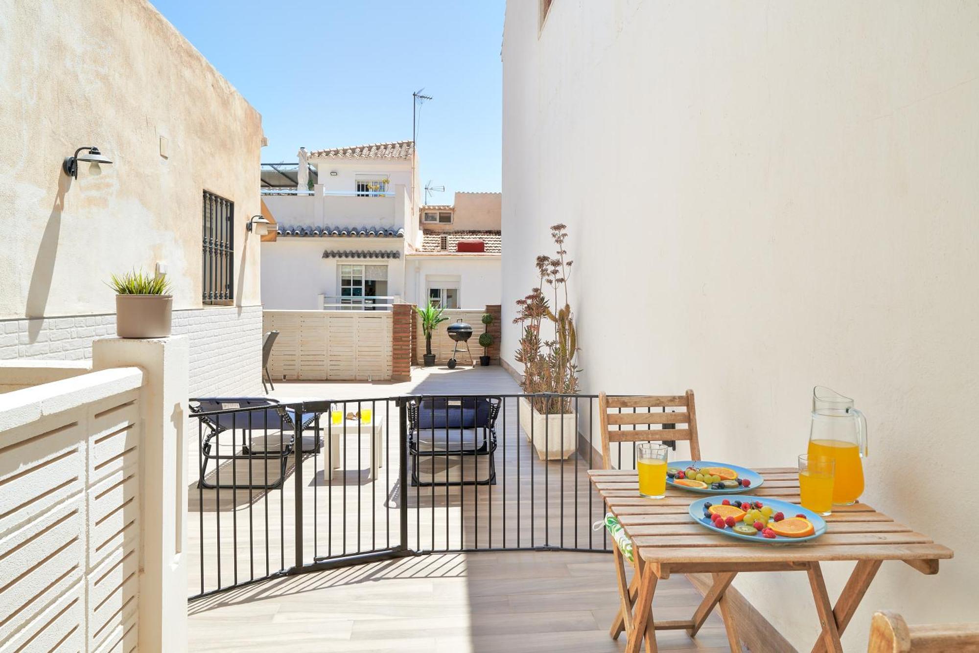 Romantico Estudio En La Playa De Pedregalejo By Alterhome Malaga Exterior photo